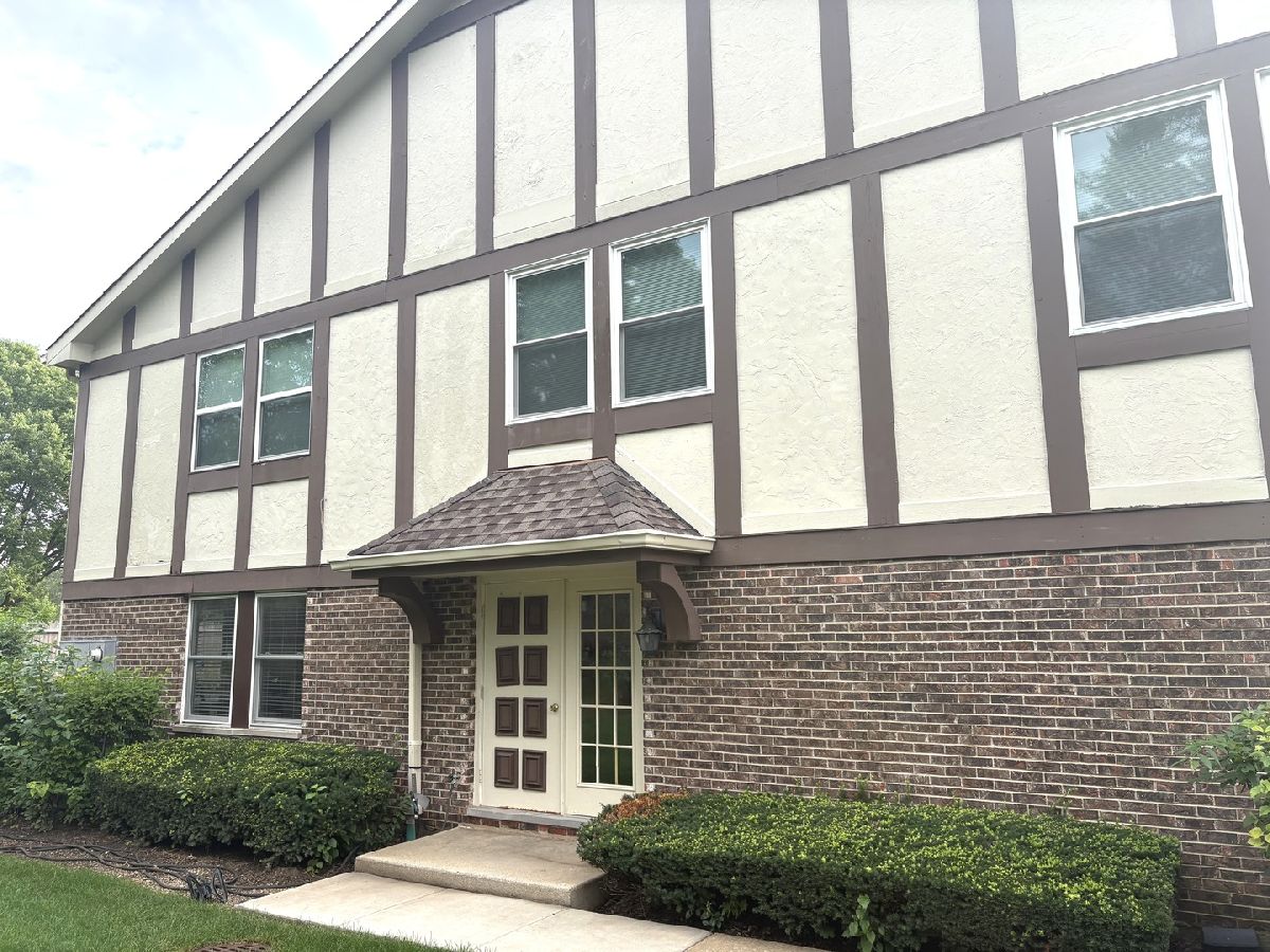  For Sale Libertyville Illinois, 140 Golf Road