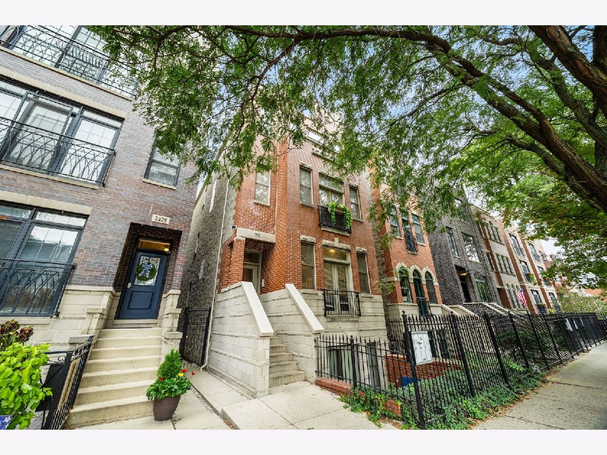  For Sale Chicago Illinois, 2930 Damen Avenue