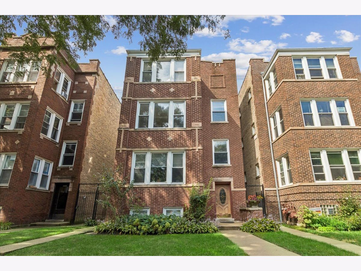  For Rent Chicago Illinois, 4852 Rockwell
