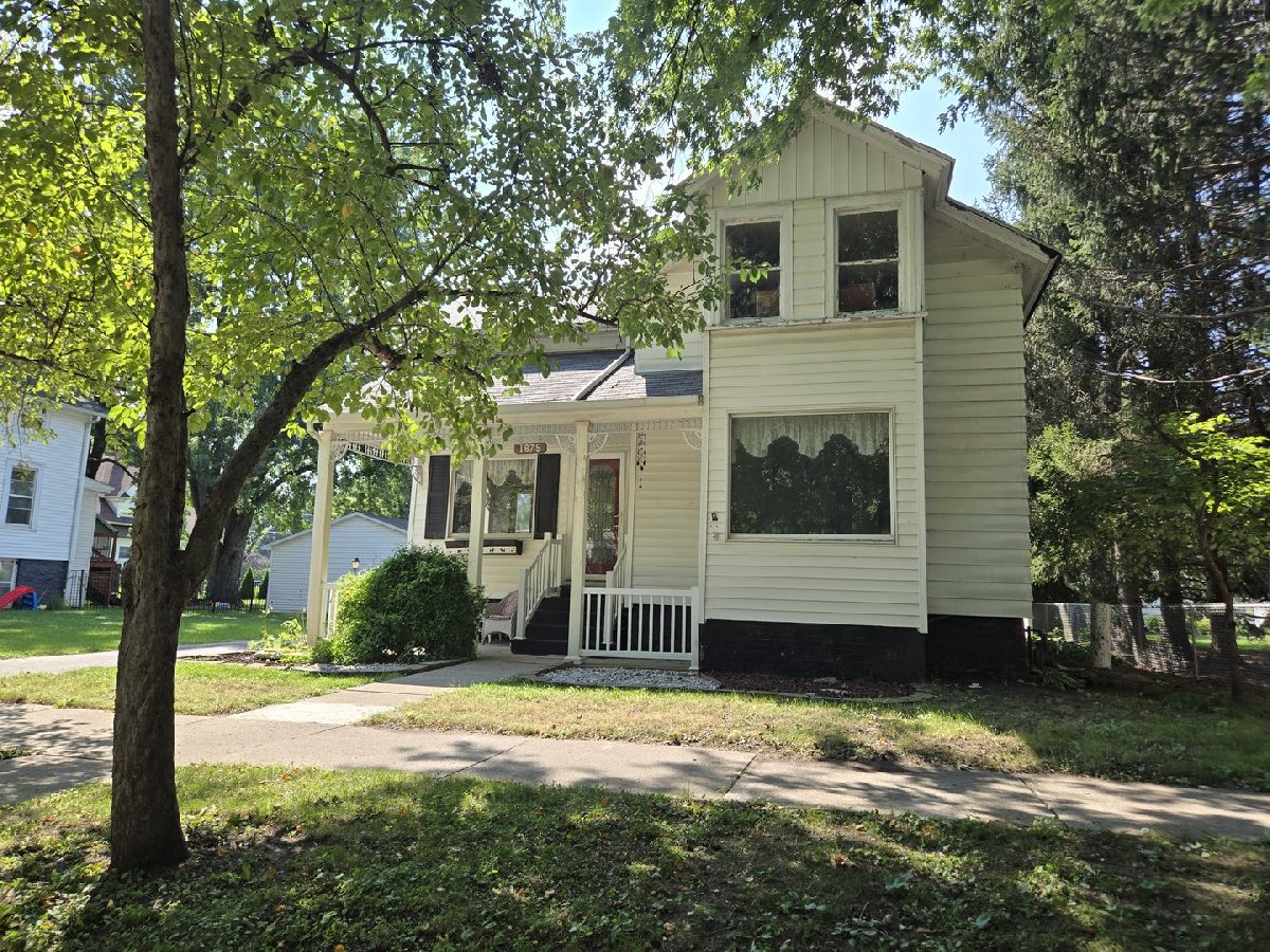  For Sale Momence Illinois, 317 Maple Street
