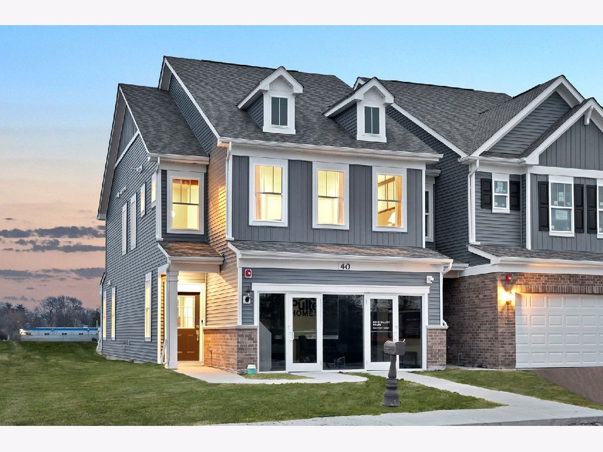  For Sale Batavia Illinois, 221 Weirich Way