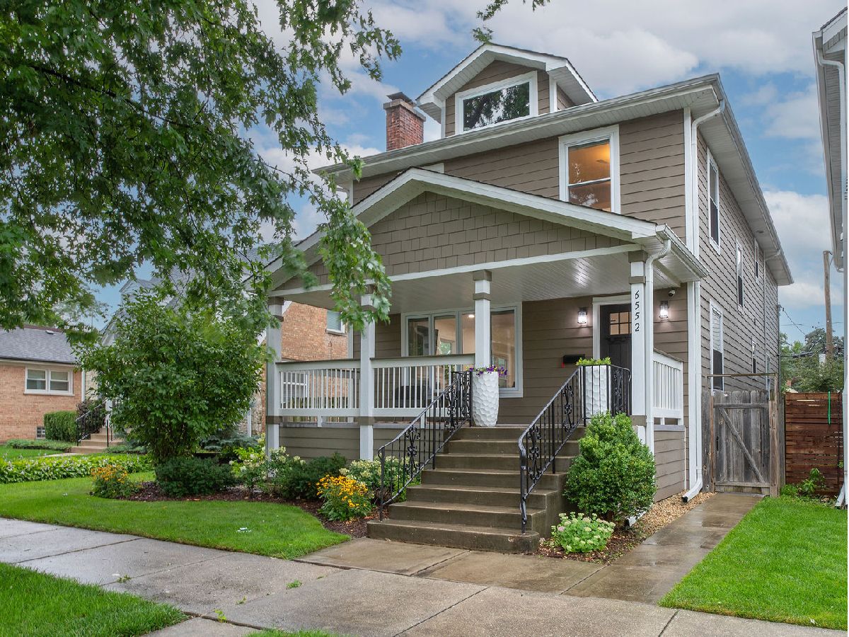  For Sale Chicago Illinois, 6552 Oxford Avenue
