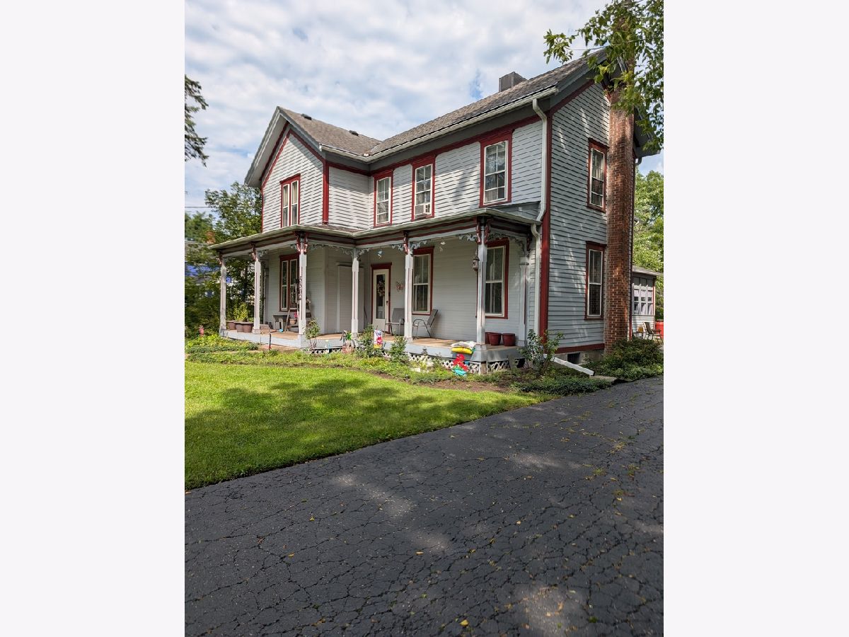  For Sale Richmond Illinois, 5502 Kenosha Street