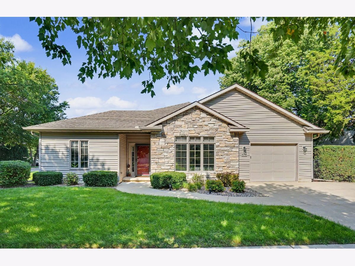  For Sale Geneseo Illinois, 903 Center Street