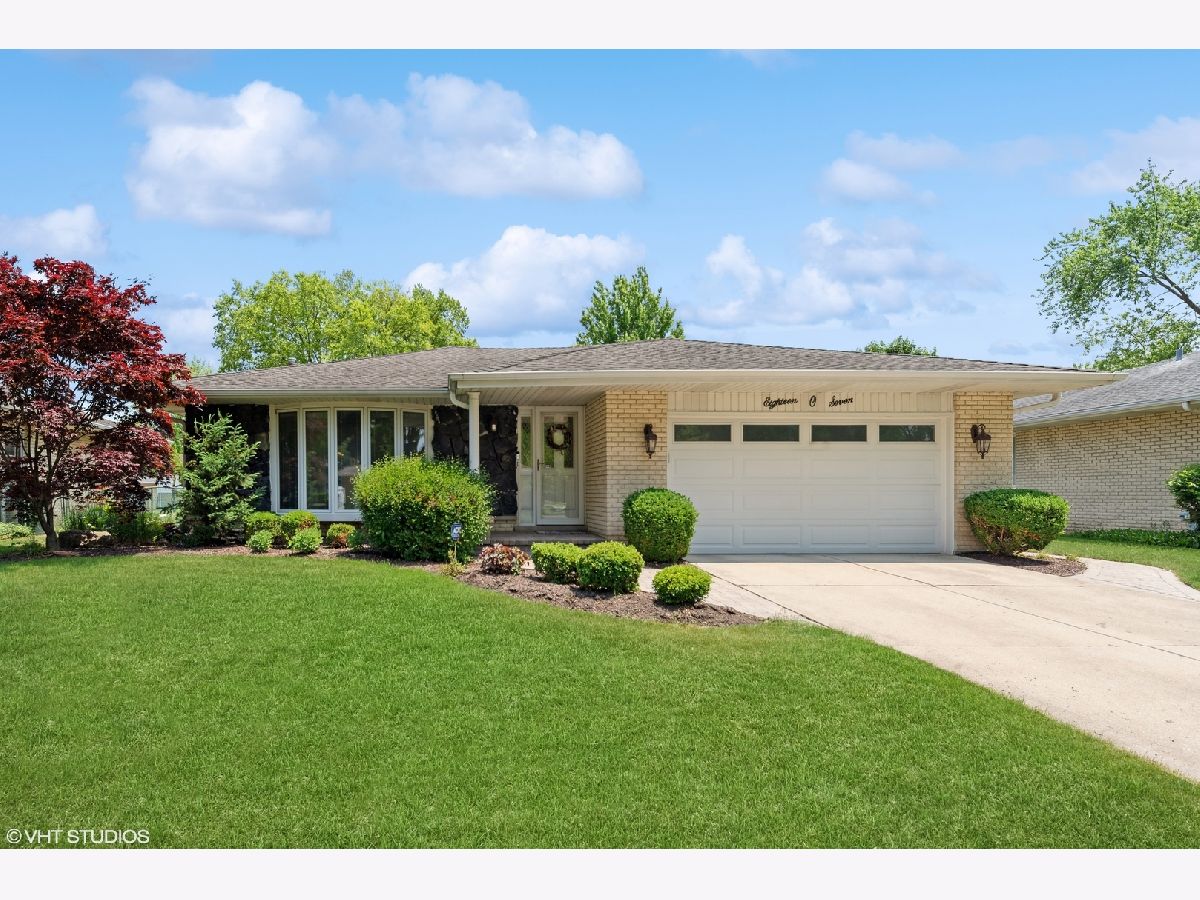  For Rent Mount Prospect Illinois, 1807 Larch