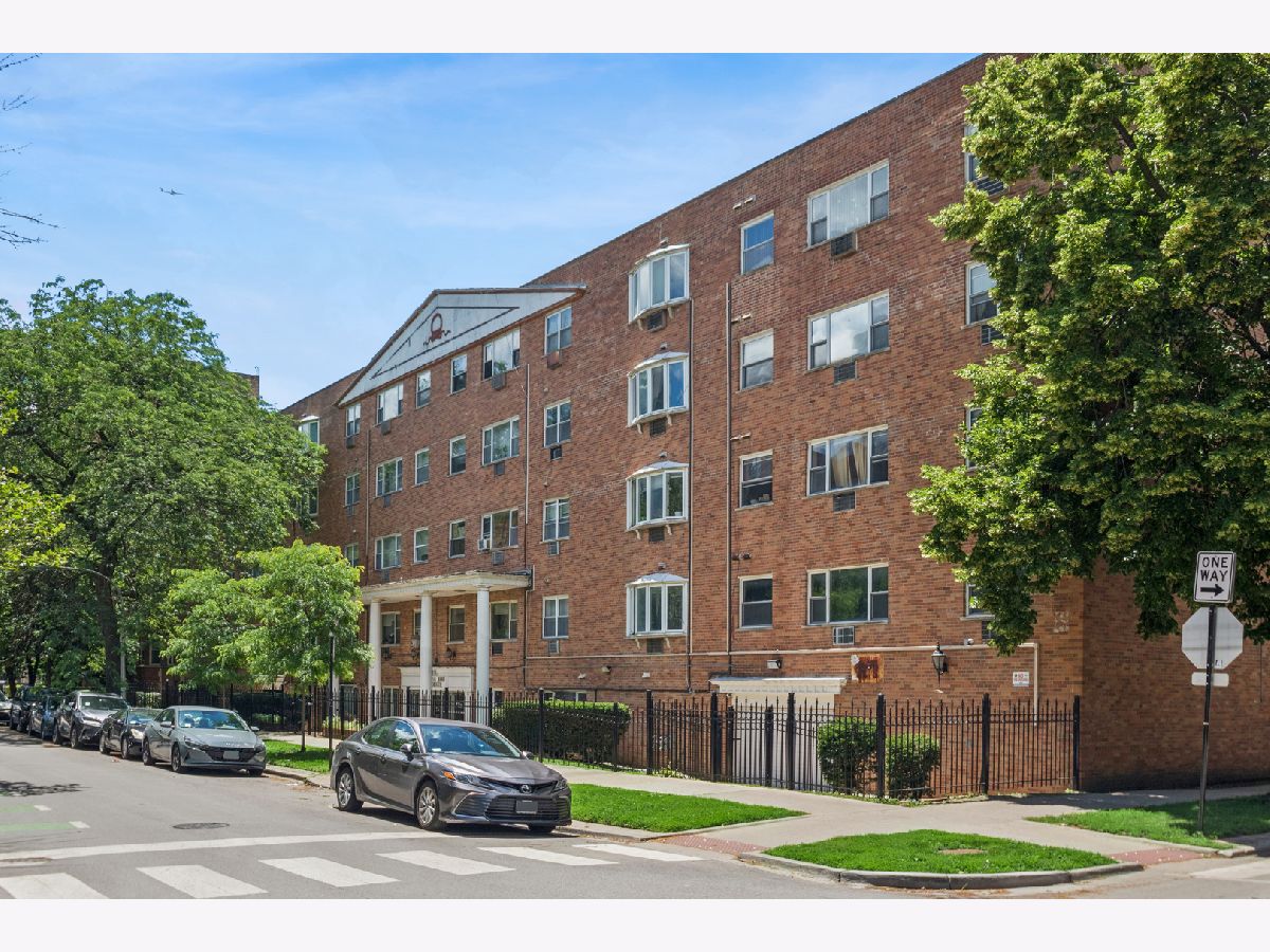  For Sale Chicago Illinois, 5918 Kenmore Avenue