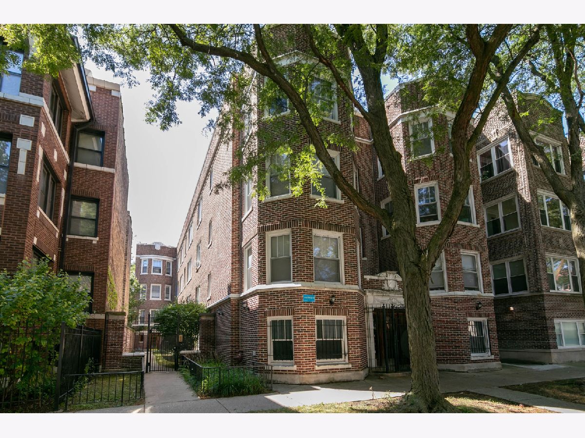  For Rent Chicago Illinois, 7644 Greenview