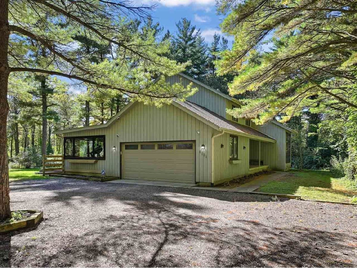  For Sale Bull Valley Illinois, 8505 Concord Drive