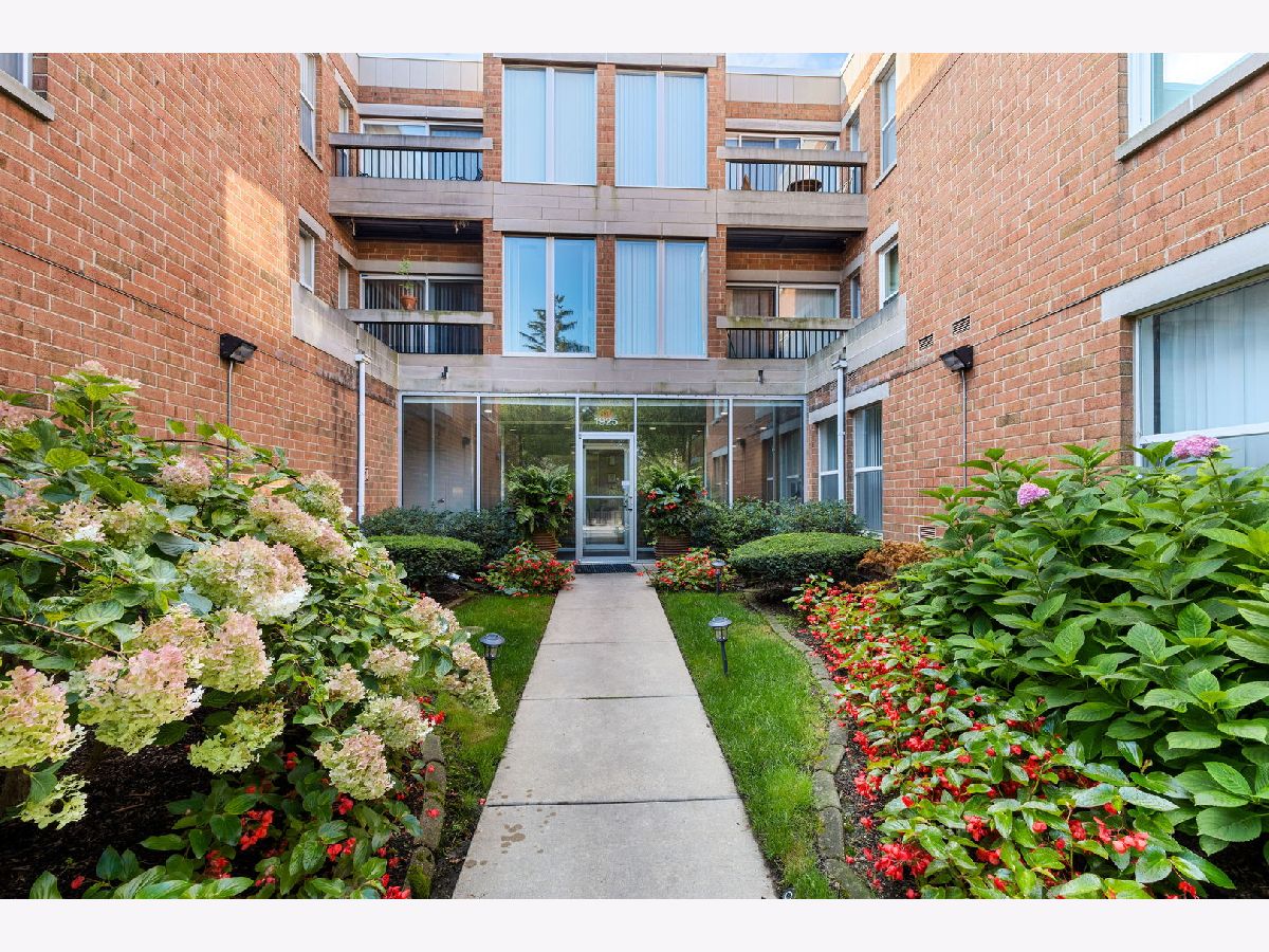  For Sale Wilmette Illinois, 1925 Lake Avenue