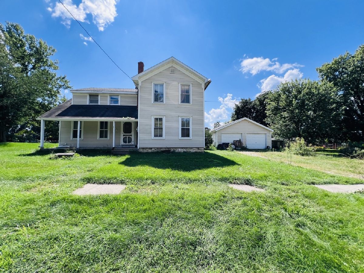  For Sale Maple Park Illinois, 904 Main Street