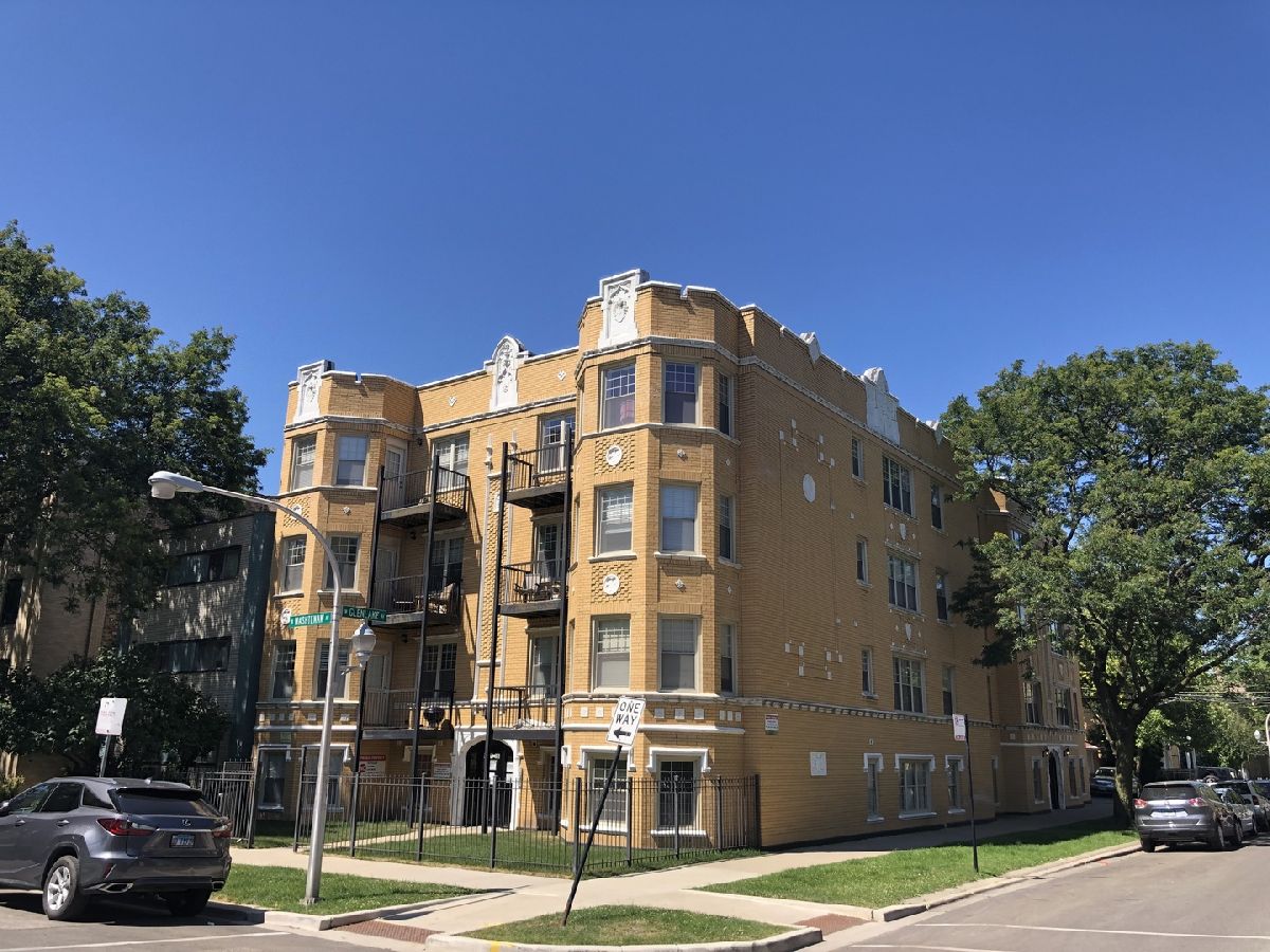  For Rent Chicago Illinois, 2707 Glenlake