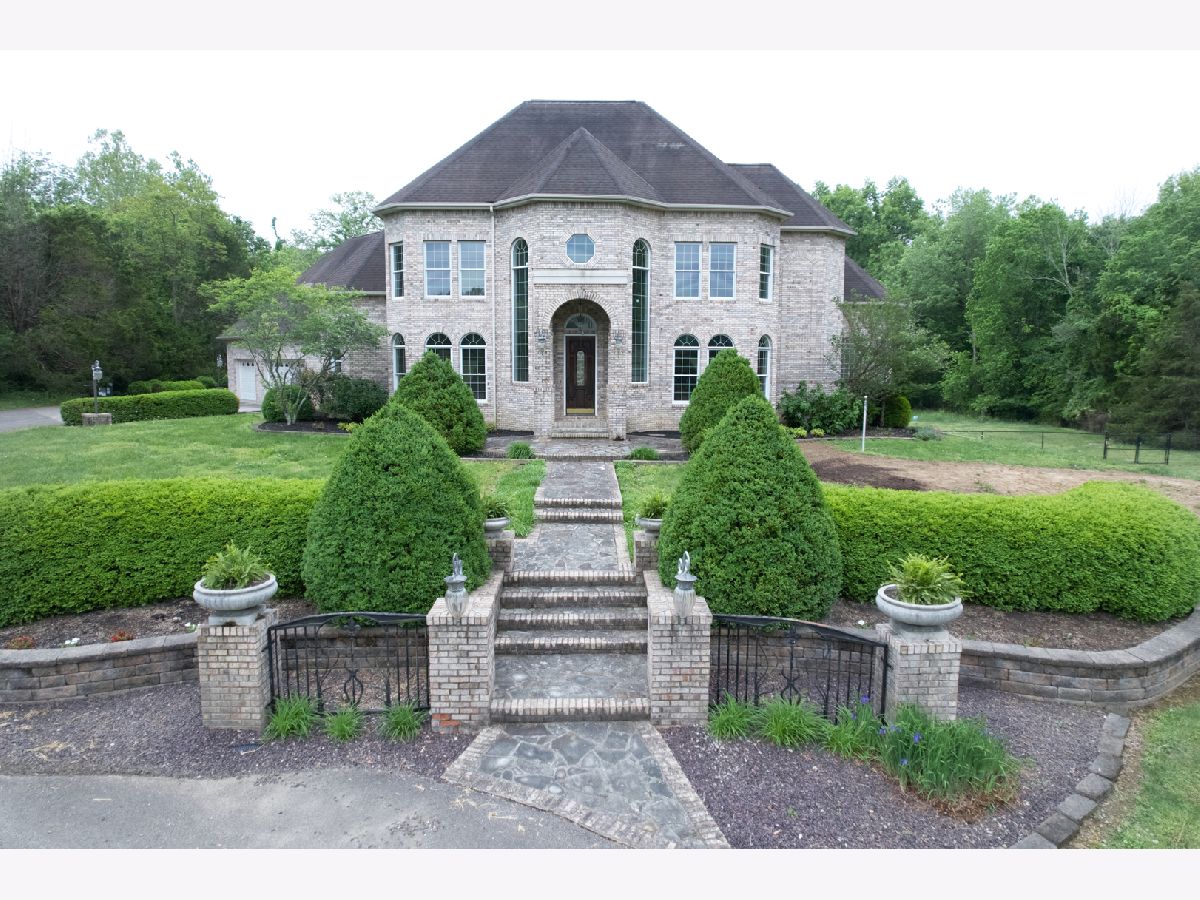  For Sale Carbondale Illinois, 3115 Striegel Road