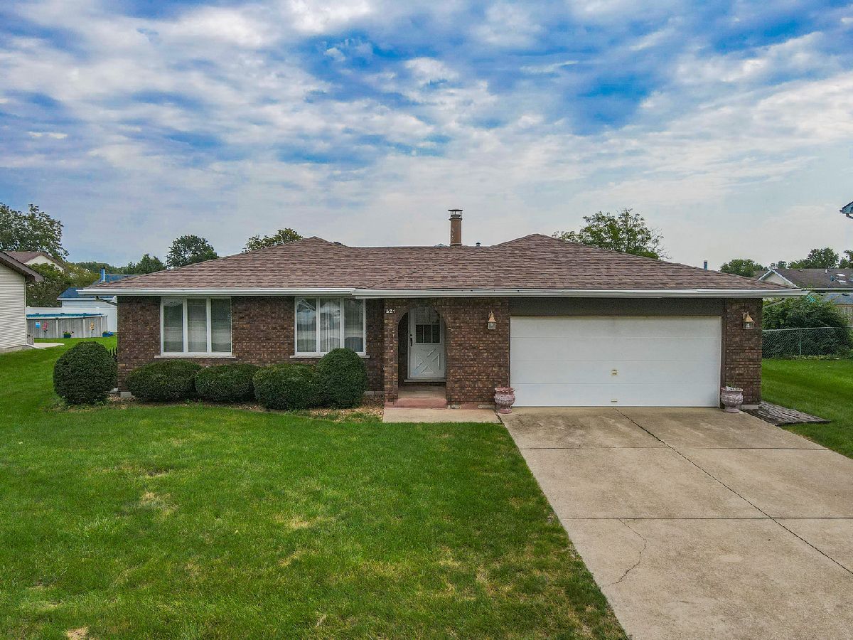  Sold Peotone Illinois, 521 Hawthorne
