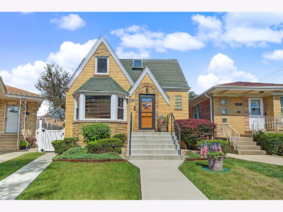 For Sale Chicago Illinois, 6218 Huntington Street