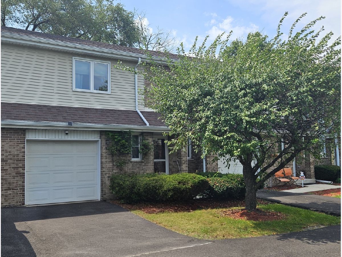  For Rent Palos Hills Illinois, 10956 76th