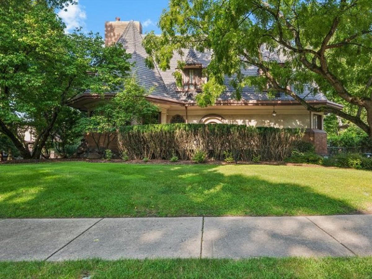  For Sale River Forest Illinois, 530 Edgewood Place