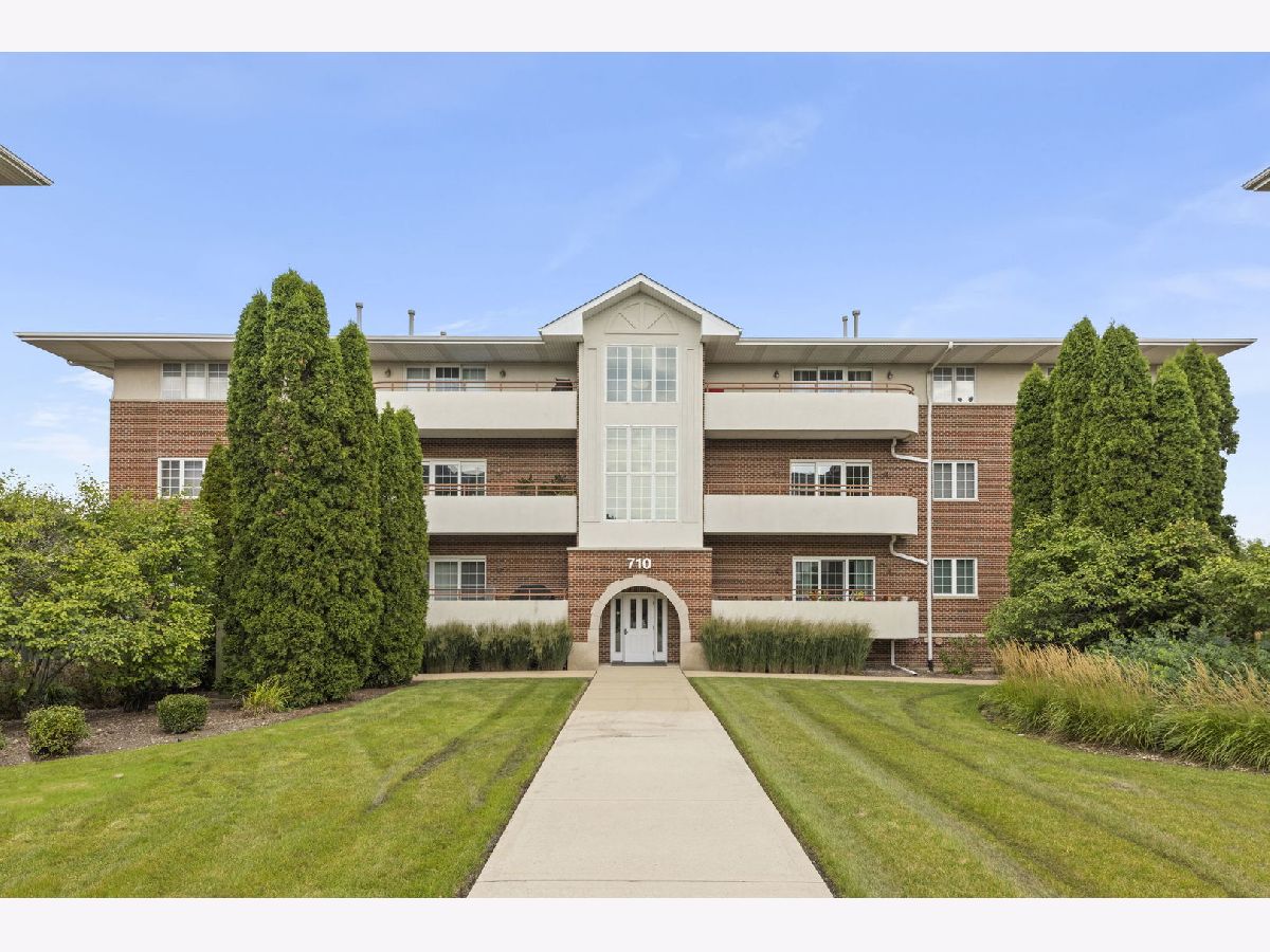  For Sale Westmont Illinois, 710 63rd Street