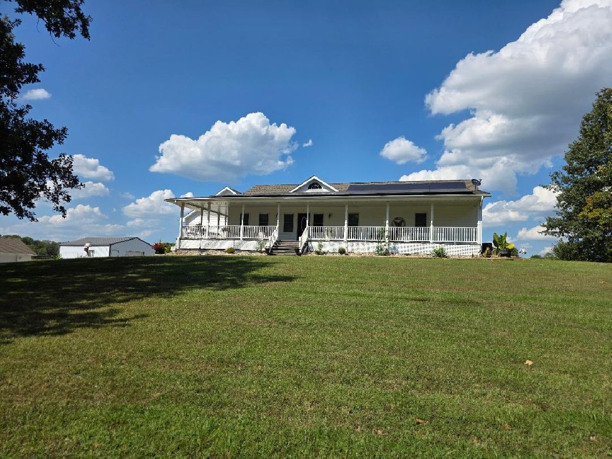  For Sale Benton Illinois, 12371 Park Road
