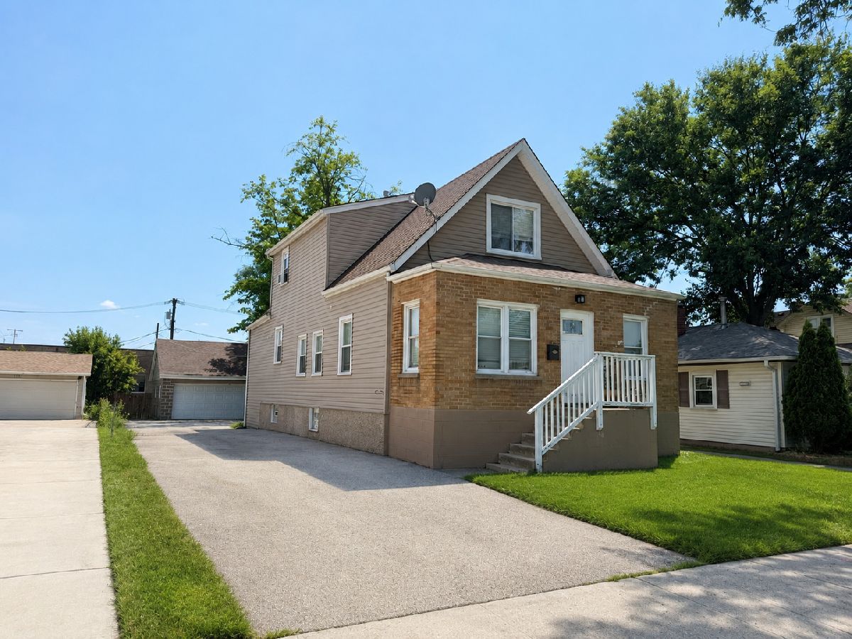  For Sale Lyons Illinois, 8019 46th Street