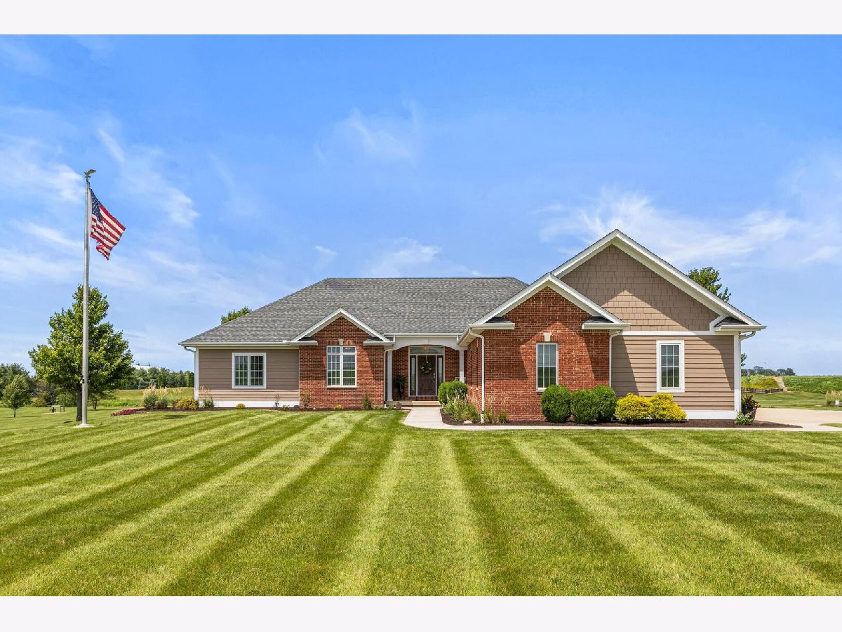  For Sale Champaign Illinois, 724 County Road 2175 Road