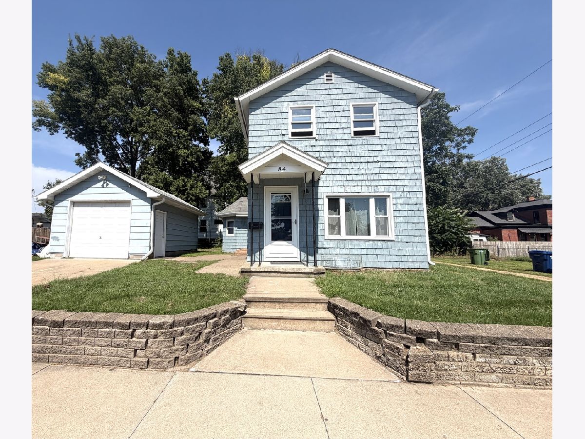  For Sale Clinton Iowa, 84 21st Avenue