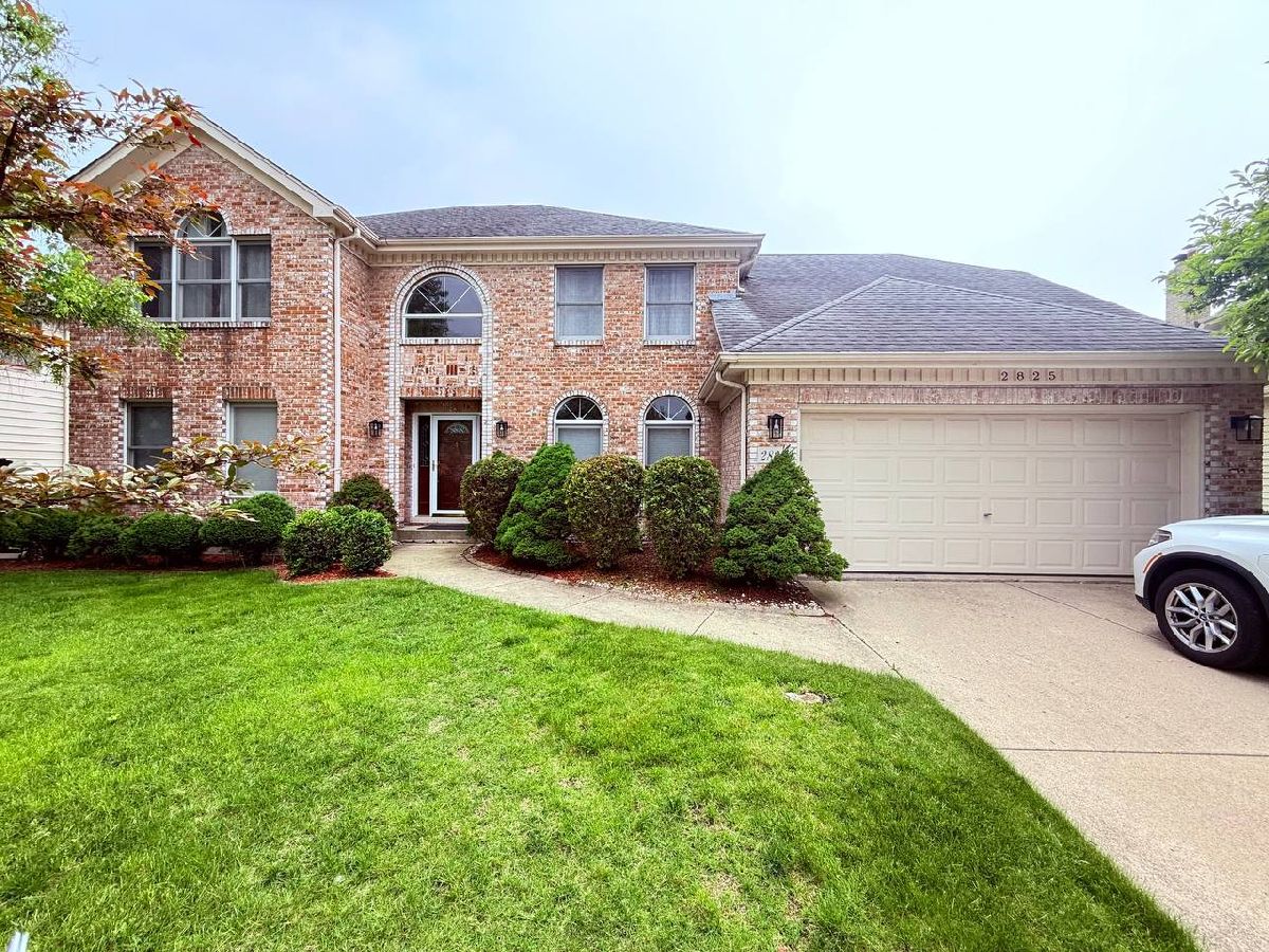 Homes & Condos & Townhomes For Rent Green Trails Lisle Illinois, 2825 Tory