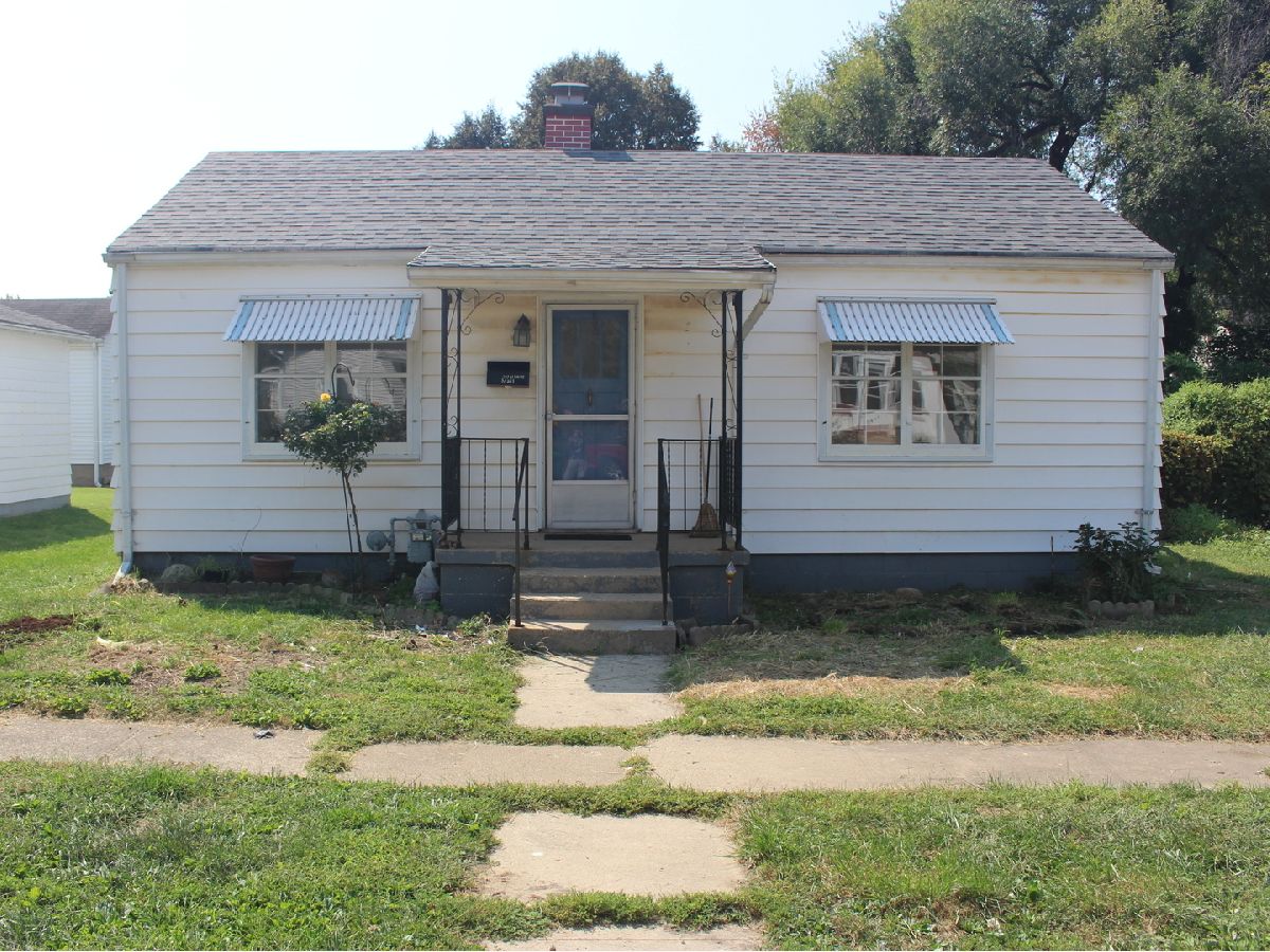  For Sale Clinton Illinois, 212 White Street
