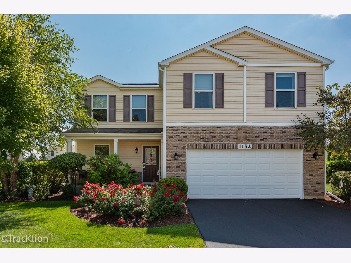  For Sale Yorkville Illinois, 1152 Midnight Place