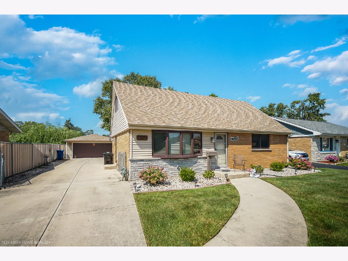  For Sale Bridgeview Illinois, 8724 Cranbrook Lane