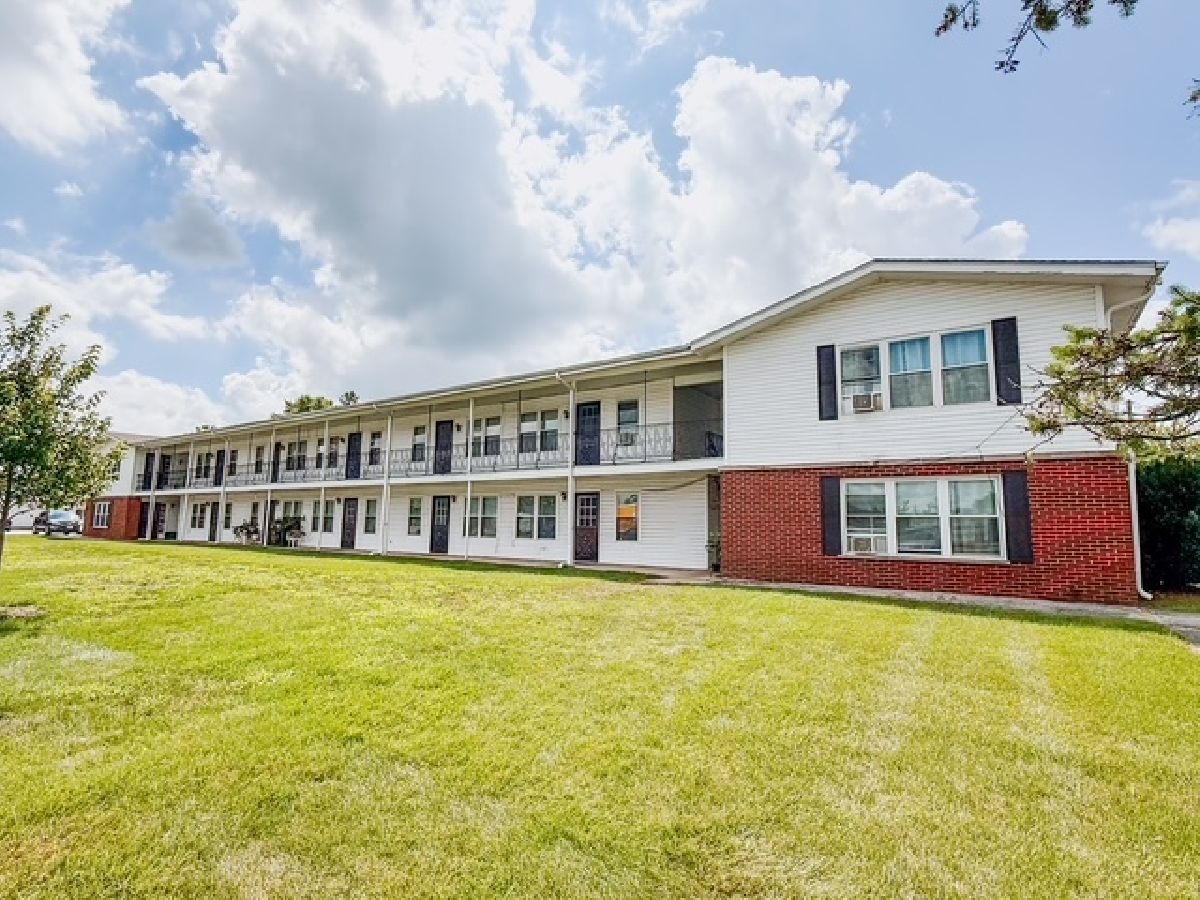  For Rent Grayslake Illinois, 575 Berry