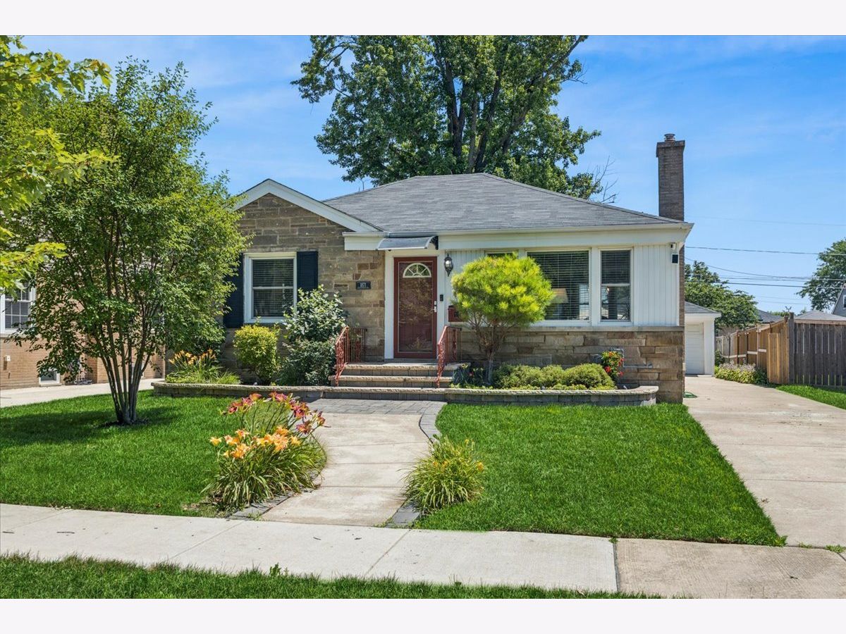  For Sale Westchester Illinois, 1871 Hawthorne Avenue
