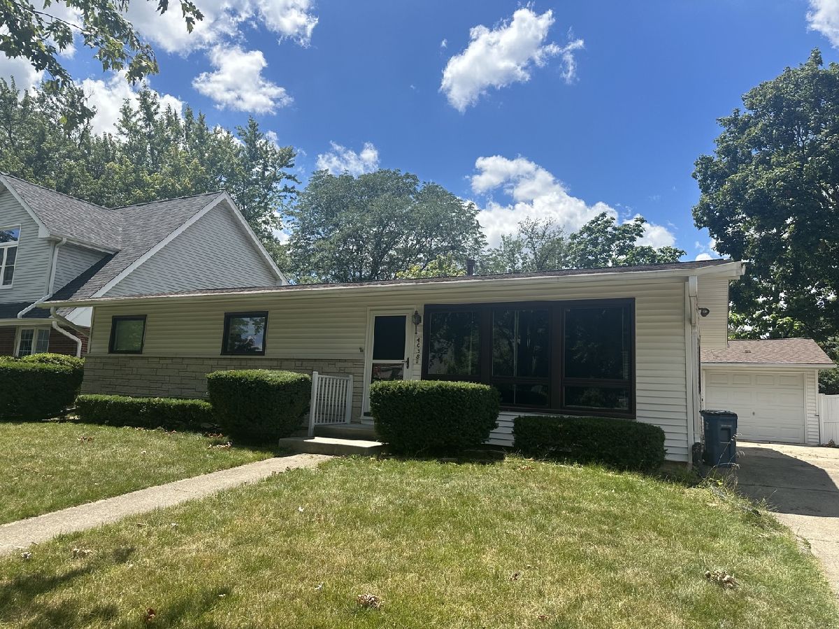  For Rent Downers Grove Illinois, 4038 Forest