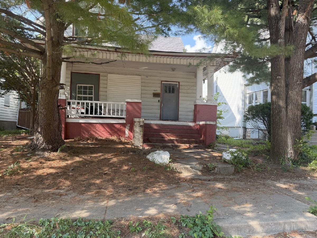  For Sale Peoria Illinois, 605 Armstrong Avenue