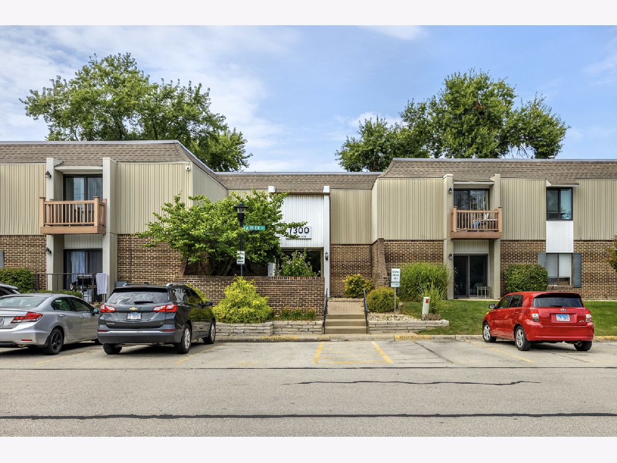  For Sale Downers Grove Illinois, 7300 Fairview Avenue