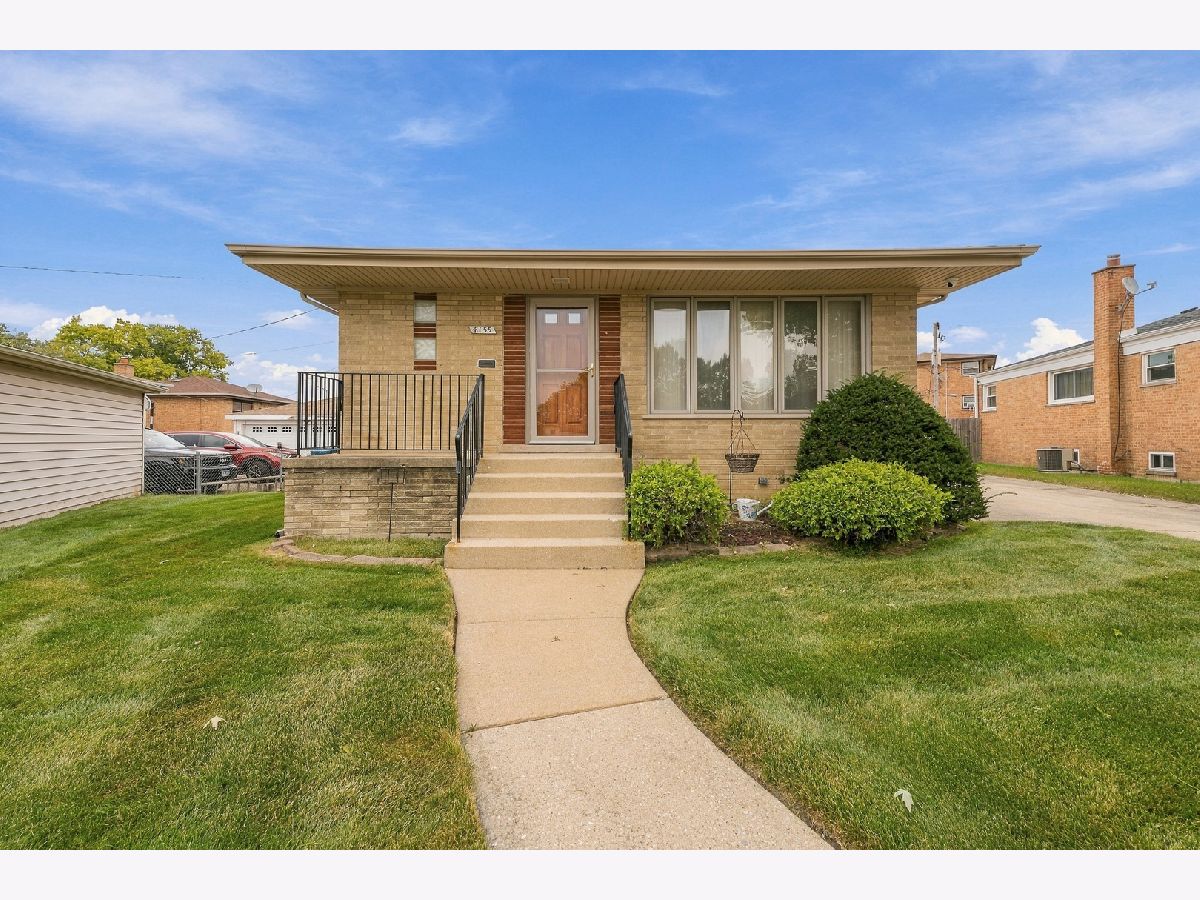  For Sale Alsip Illinois, 4155 118th Place