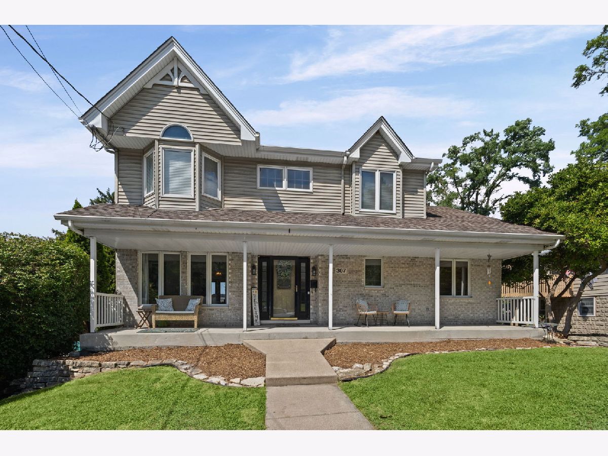  For Sale Lemont Illinois, 307 Cass Street
