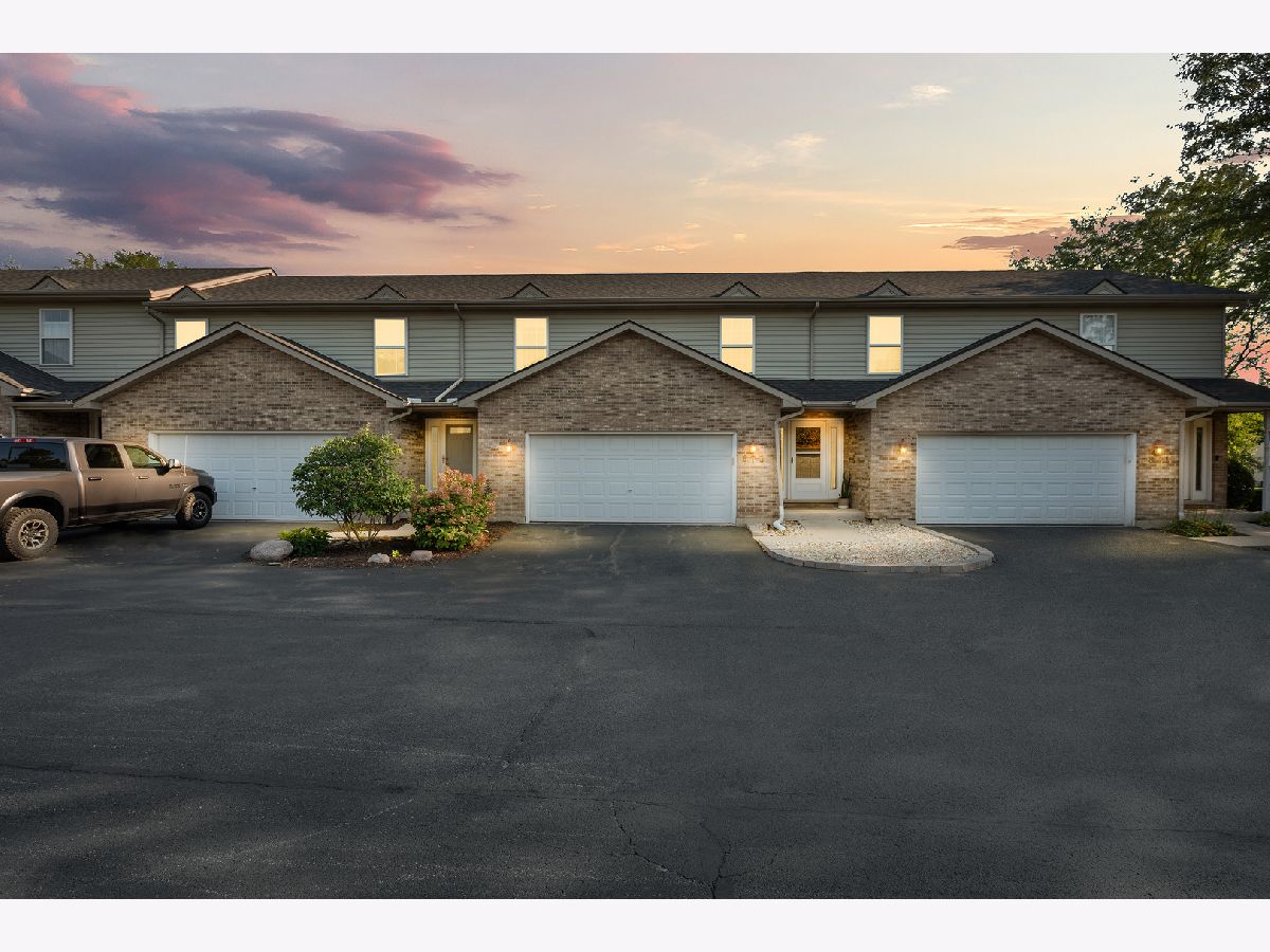  For Sale Elburn Illinois, 873 Shepherd Lane