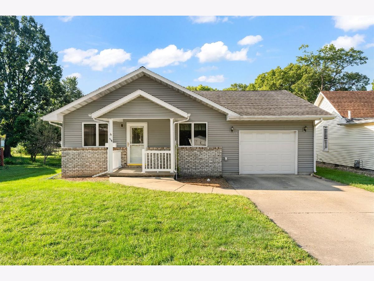  For Sale Monticello Illinois, 915 Grant Street