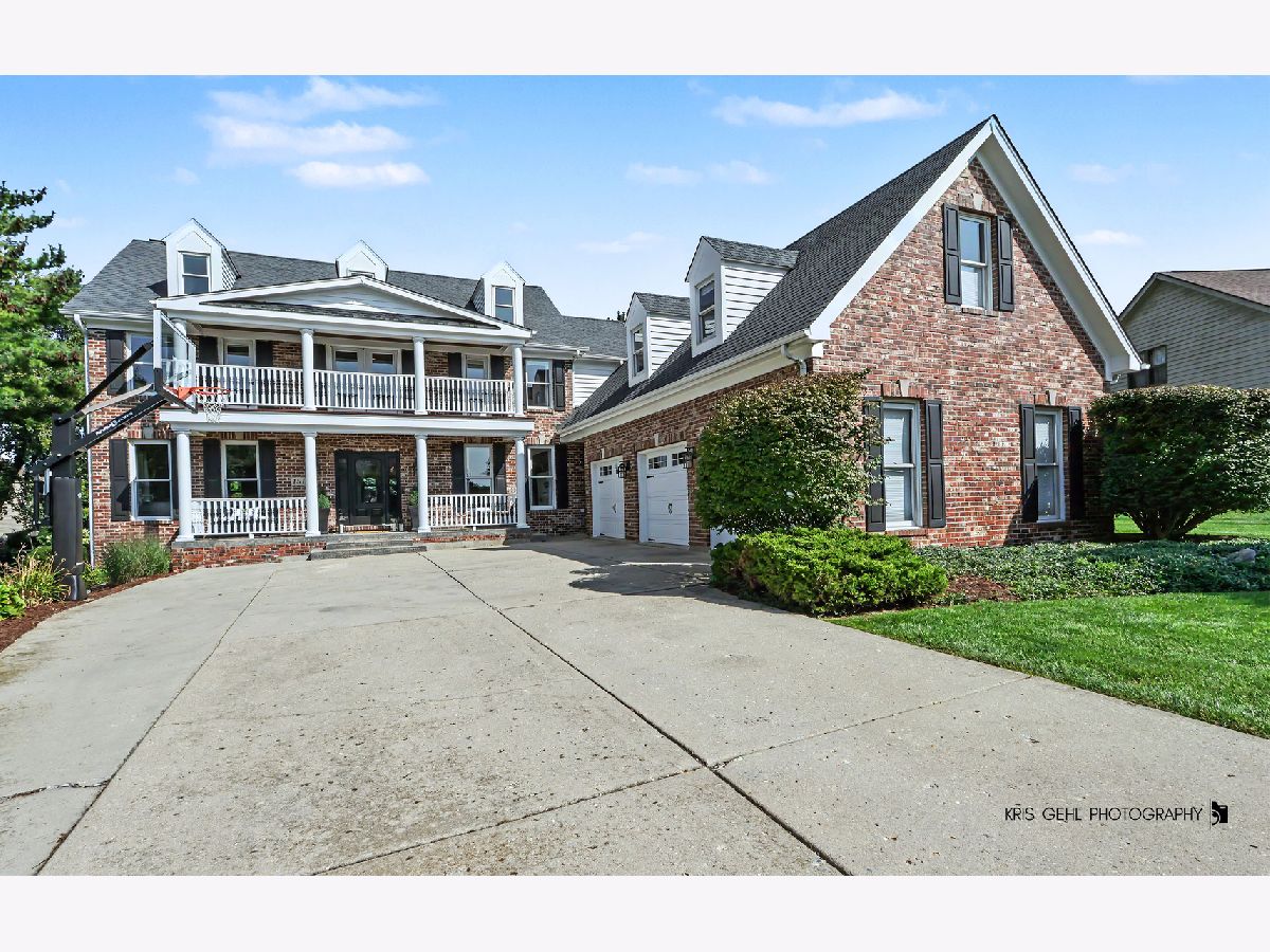 Homes & Townhomes & Condos For Sale Stonebridge Aurora Illinois, 1512 Greenlake Drive