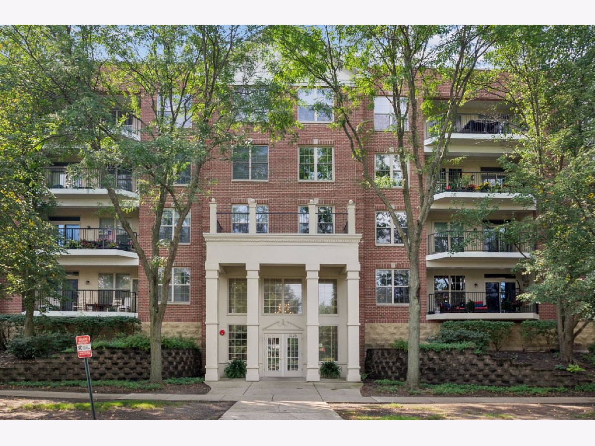  For Sale Rolling Meadows Illinois, 3125 Town Square Drive
