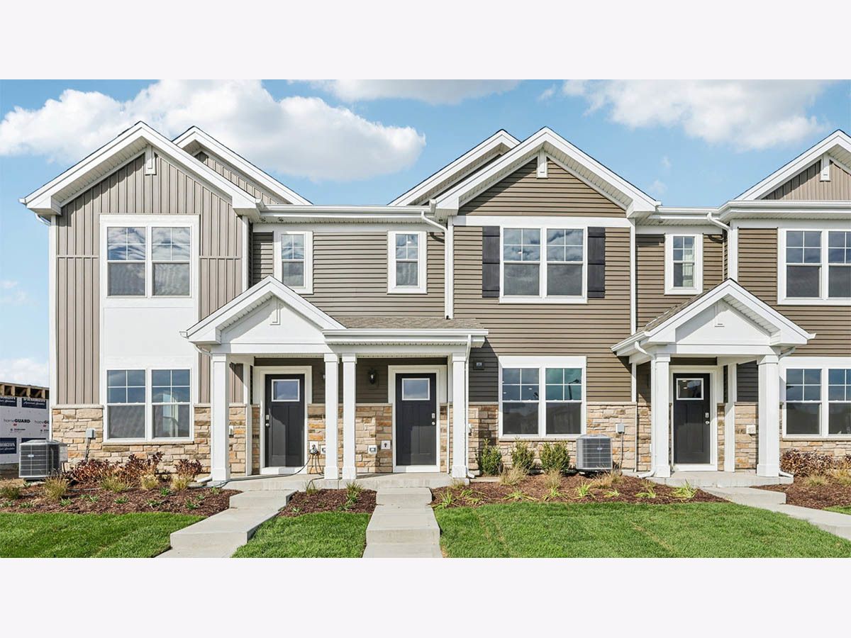 Homes & Townhomes For Sale Grande Reserve Yorkville Illinois, 3215 Matlock Drive