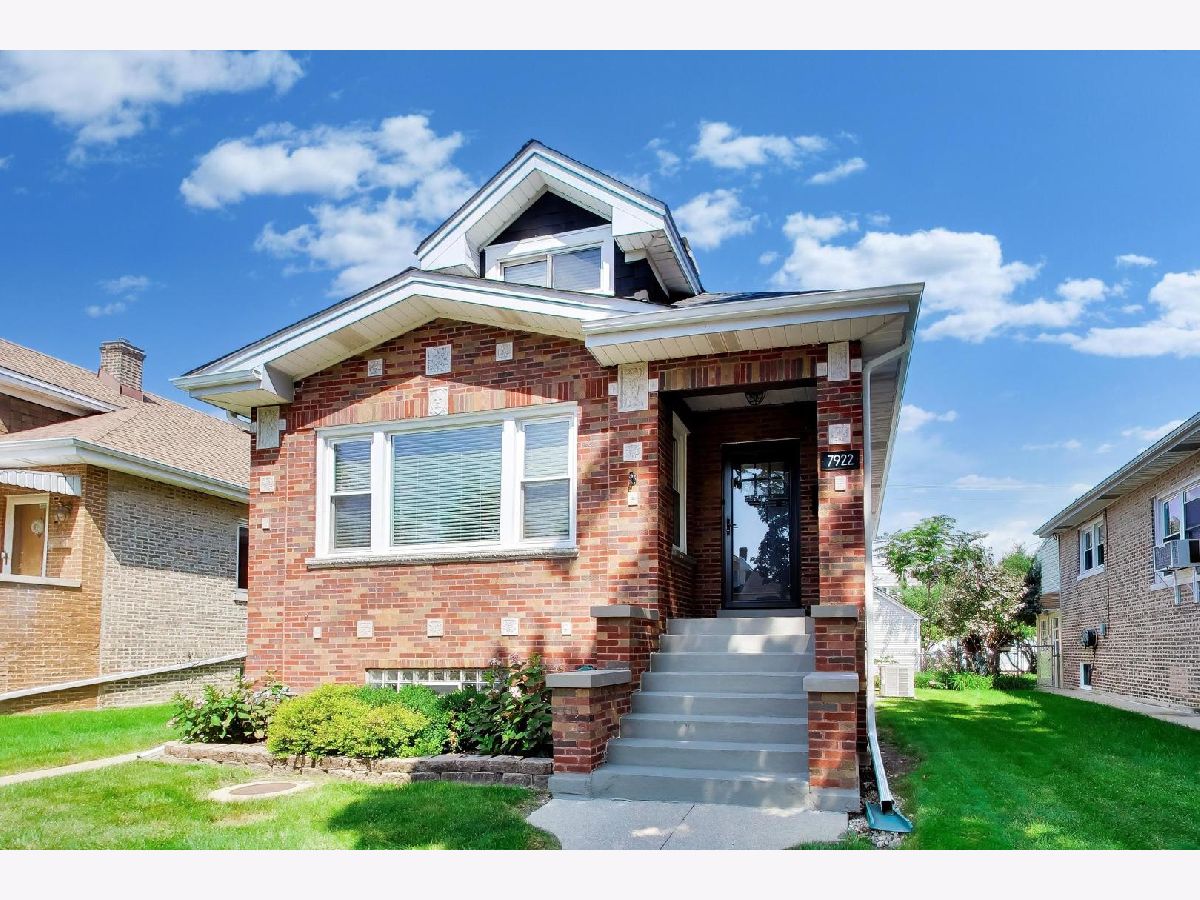  Rented Elmwood Park Illinois, 7922 Elmgrove
