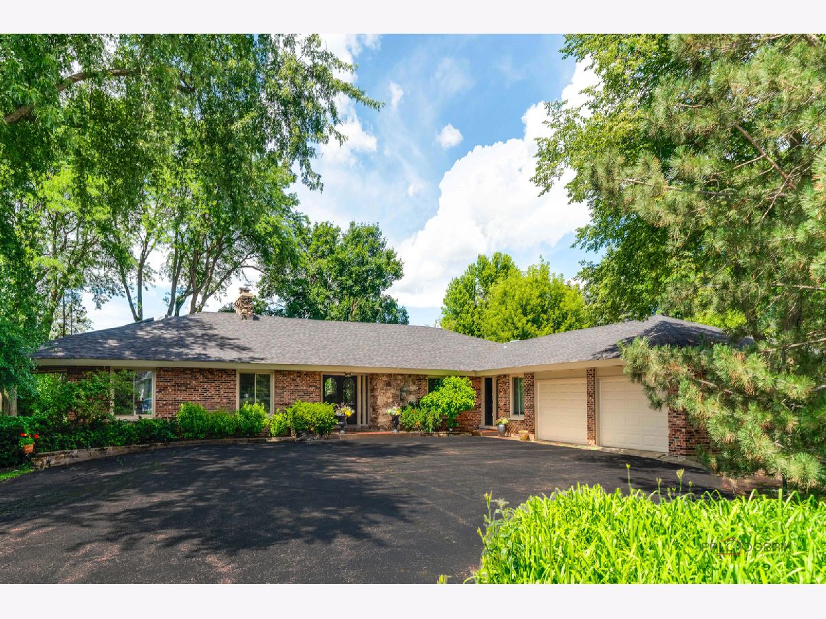  For Sale Long Grove Illinois, 2432 Federal Court