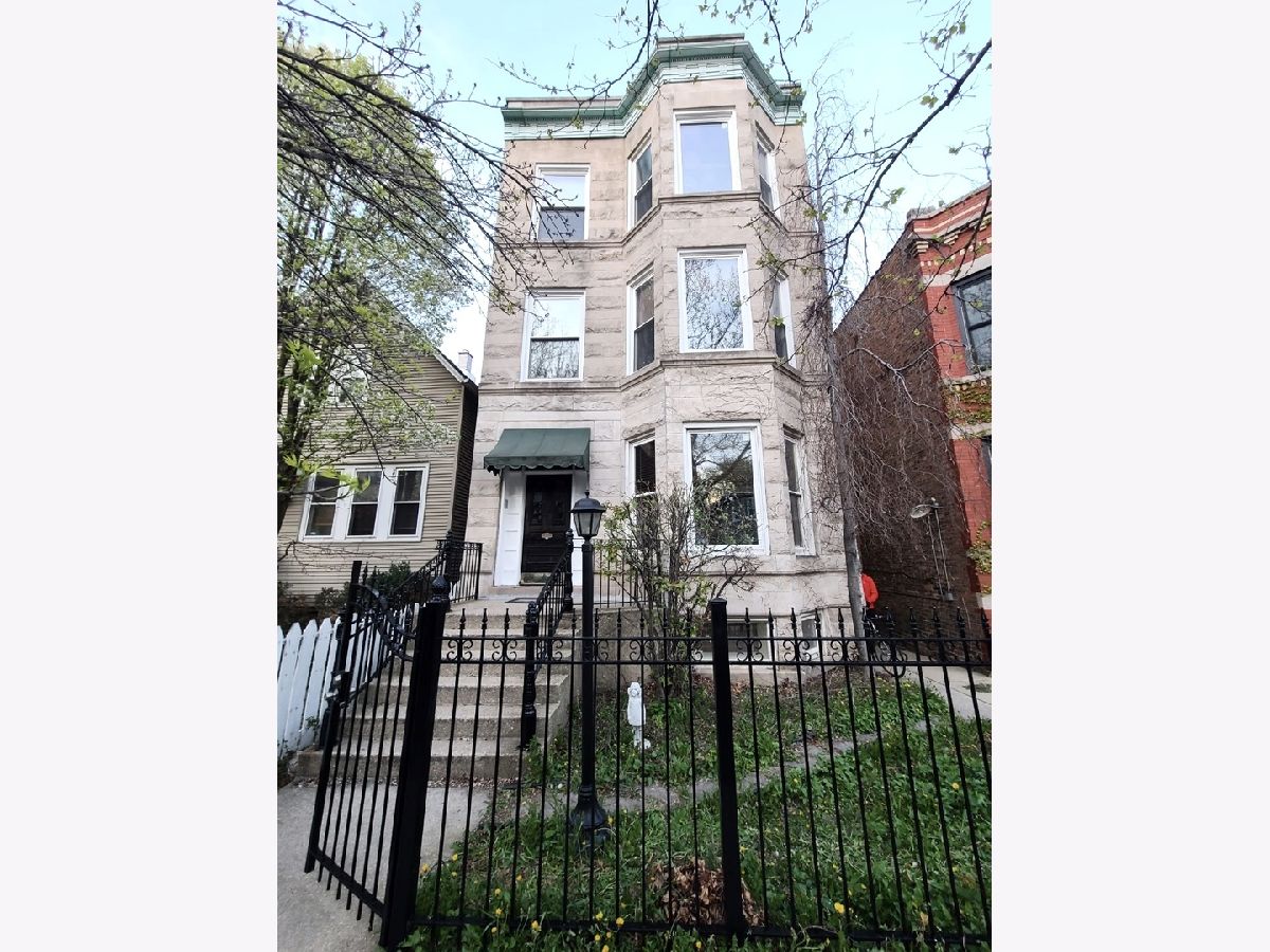  Rented Chicago Illinois, 2423 Washtenaw