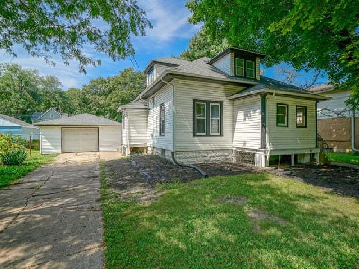  For Sale Oregon Illinois, 606 2nd Street