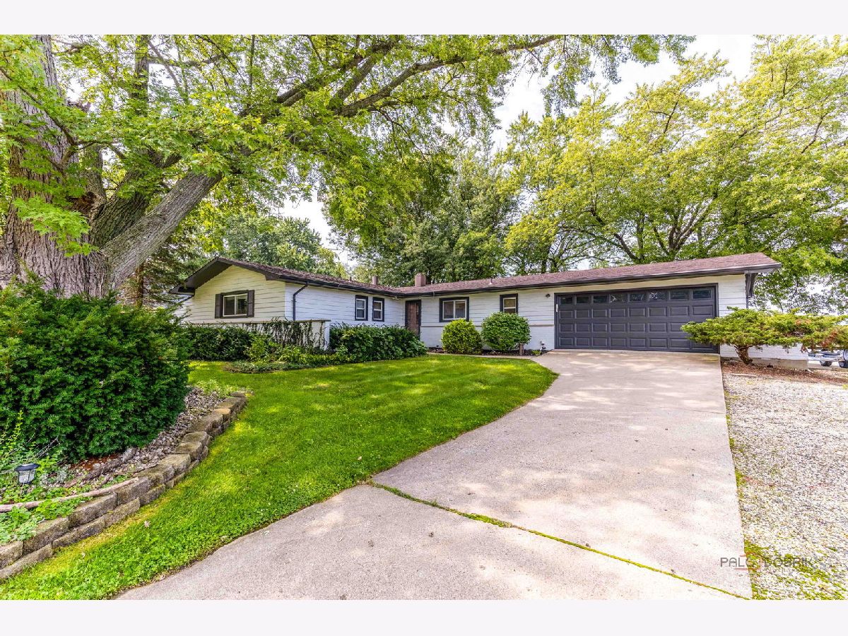  For Sale Ingleside Illinois, 35478 Donald Court