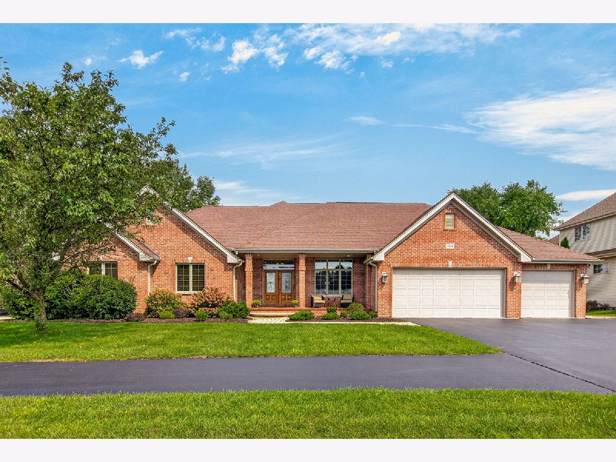  For Sale Loves Park Illinois, 414 Castle Wynd Drive