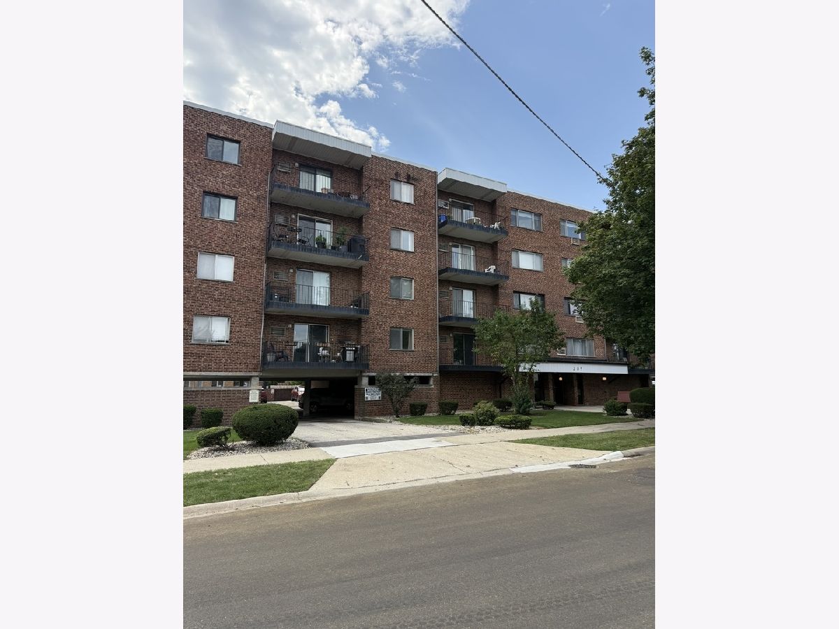  For Rent Arlington Heights Illinois, 205 Miner