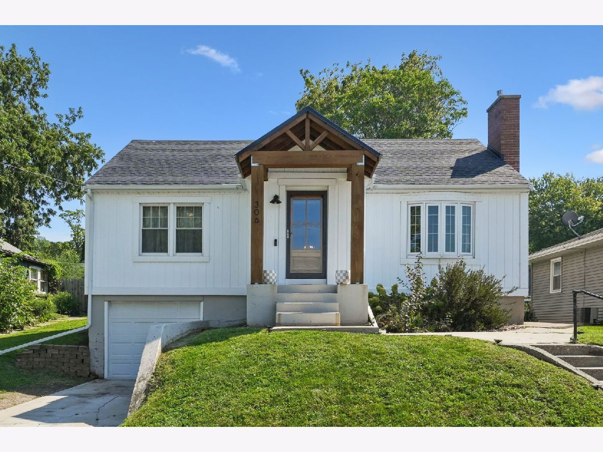  For Sale Port Byron Illinois, 306 Main Street
