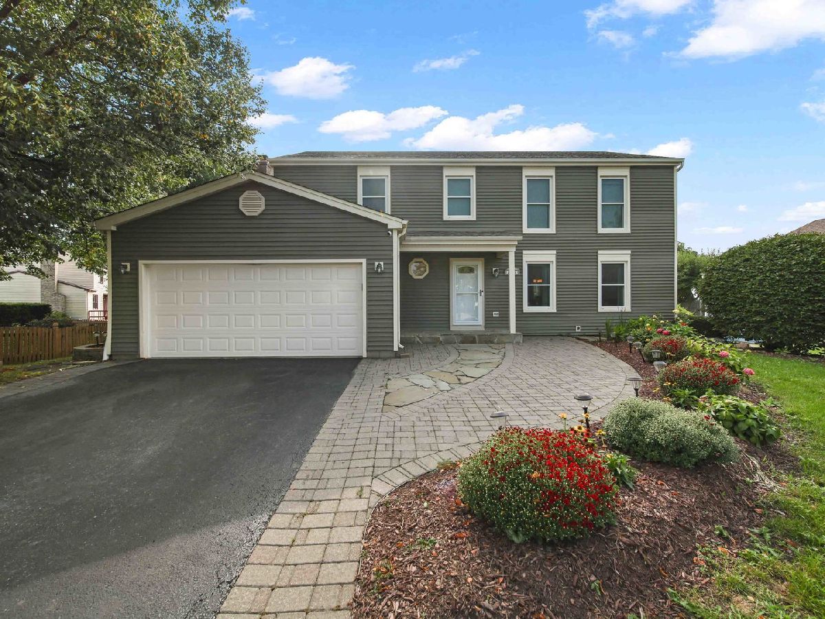  For Sale Gurnee Illinois, 2443 Lawson Boulevard